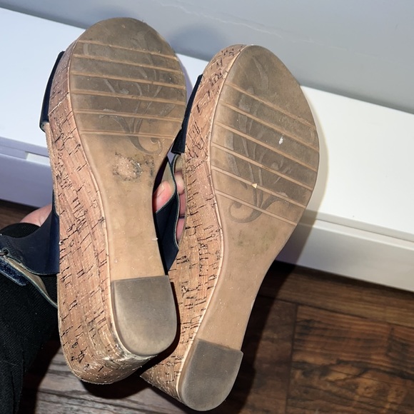 CHINESE LAUNDRY  cork wedge sandals - Picture 4 of 7